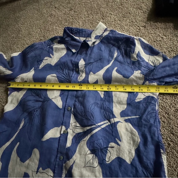 Chicos Linen Button Up Blouse Top Size 12 Floral Tropical Blue & White Coastal - Picture 11 of 12